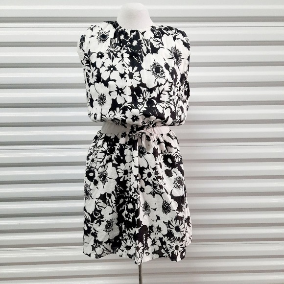 Faithful The Brand La Pineta Dress Women 12 White Black 100% Linen Short Cut Out - Picture 3 of 12